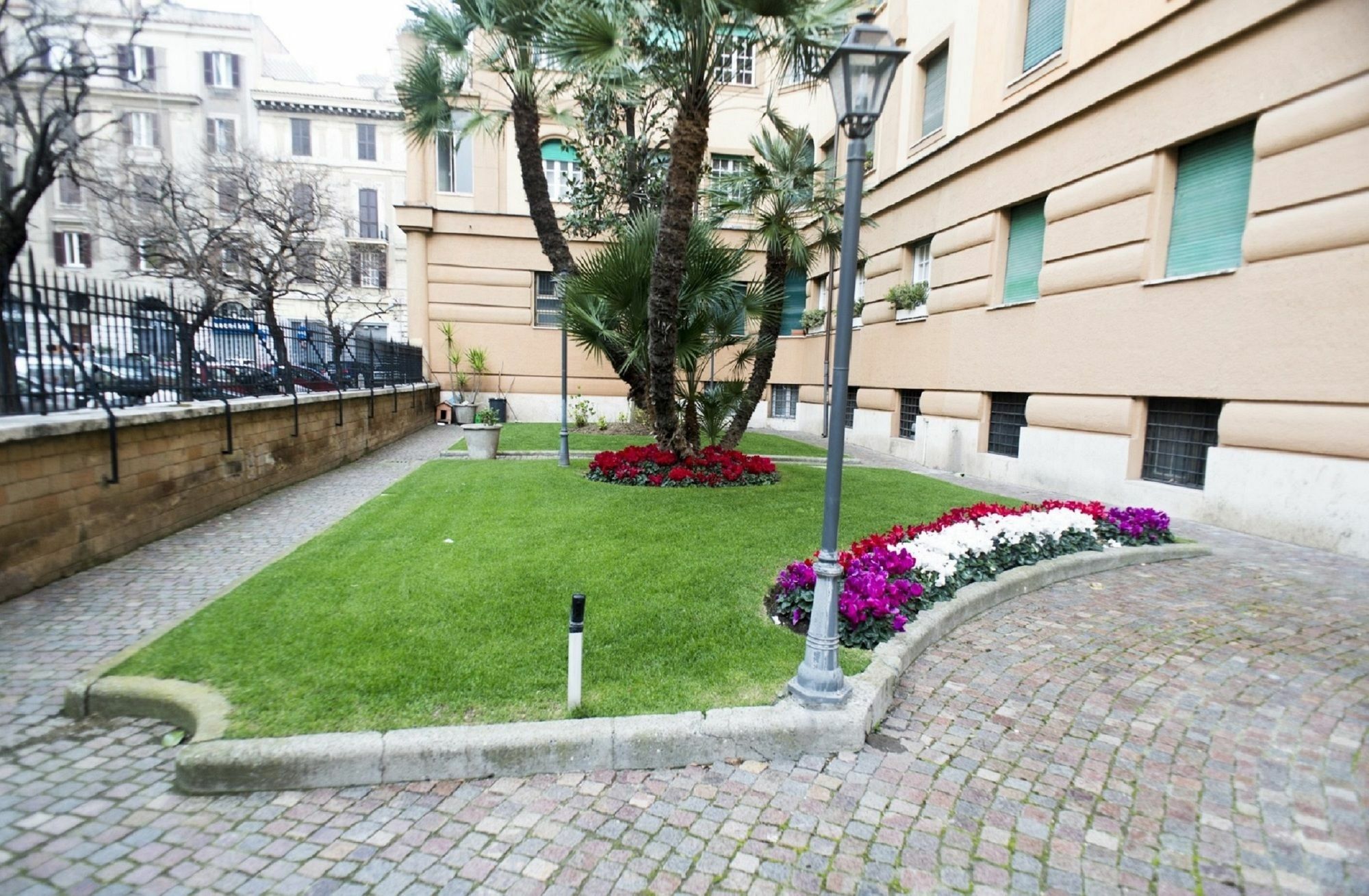 Costantino Secondo Guest House Roma Esterno foto